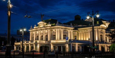 Достопримечательности Омска — академический театр драмы