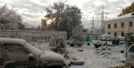 Первый снег — в моём городе вновь первый снег!